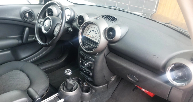MINI Countryman cena 33900 przebieg: 152000, rok produkcji 2011 z Jędrzejów małe 137